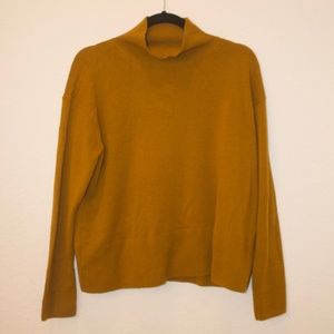 Everlane cashmere sweater